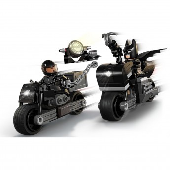 Конструктор LEGO SUPER HEROES «БЭТМЕН И СЕЛИНА КАЙЛ: ПОГОНЯ НА МОТОЦИКЛЕ» Super Heroes 76179